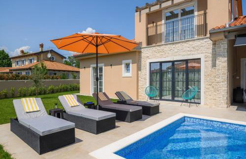 Villa in Maru ini with Private Pool - Foto 13