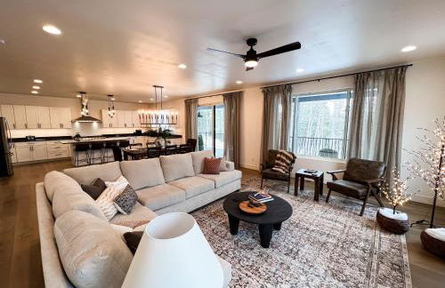 Paradise Pines - Foto 13