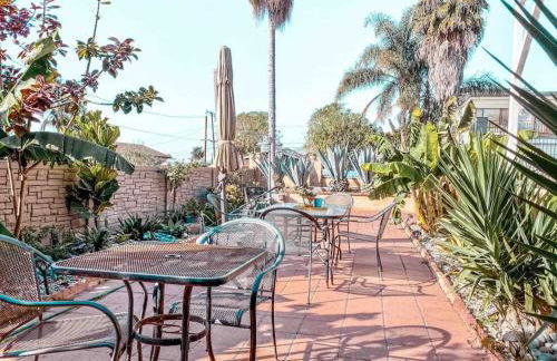 Cozy beach home walking distance from ocean - Foto 17