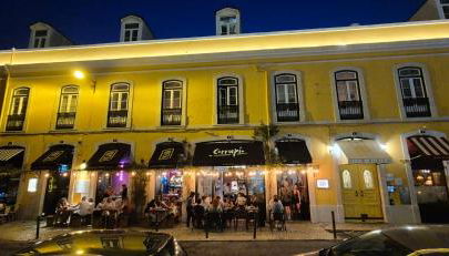 Studios with Mezzanine Rua da Moeda - Foto 5