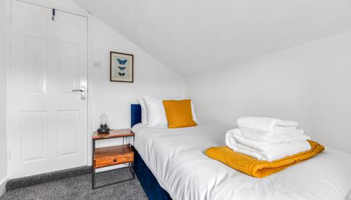 Spacious Bedford House Sleeps 6 Superfast WiFi Weekly Rates - Foto 5, towels