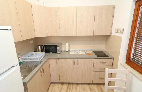 Seaside Apartments Hrka - Comfort One Bedroom Apartment with Terrace and Sea View 1 - Foto 2