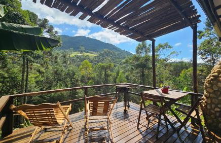 Chalé LuNê Vista para a Montanha , Banheira Imersão Externa e Lareira - Foto 37