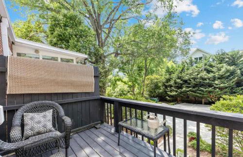 Spacious 2BR in Myers Park with sunroom - Foto 15