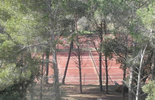 Los Pinos Apartament per 4 persones amb piscina comunitària a l'urbanització Los Pinos - Foto 1