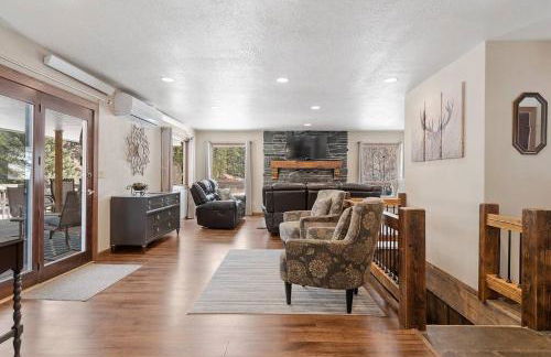 Secluded Stay in a Wonderful Creekside Getaway - Foto 42