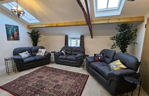 Rural Escape and Dog Friendly - Photo 3