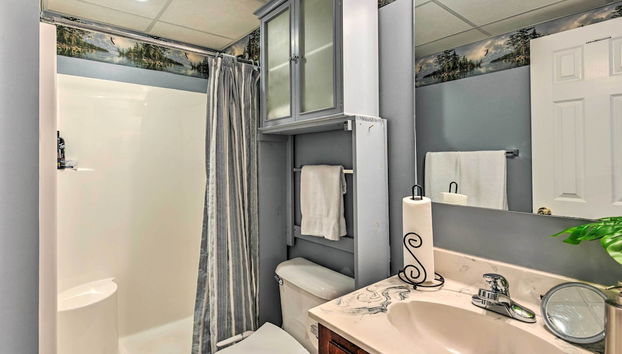 Pet-friendly Clarksville Home w/ Backyard - Foto 5, Interni