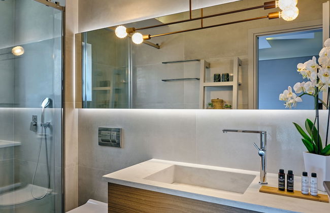 Sueño LUXURY VILLA 180 Iconic Sea View - Photo 32