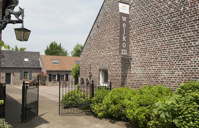 Charming Holiday Home in Baarlo With Terrace - Photo 35