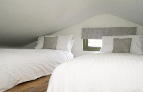 Birch Banc Retreats - Bedw Cabin - Foto 8