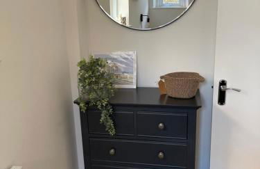 Seaview flat with balcony, spacious 2 bedroom - Foto 15