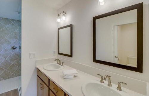 Community Pool and Tennis Court Gem in The Villages - Foto 16