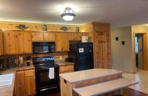 Perfect Getaway Cabin Near Lake Mille Lacs - Foto 6