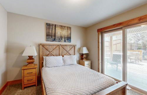 Pine Haven - Photo 15