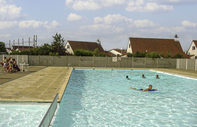 2 bedroom House in Bredene with swimming pool and garden - Photo 5