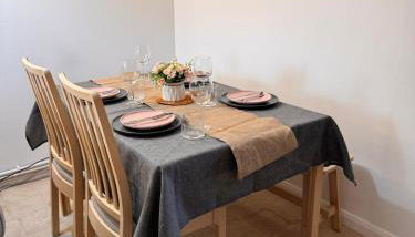 Windsor & Legoland Stay, Slough & Free Parking - Berkshire - Foto 5