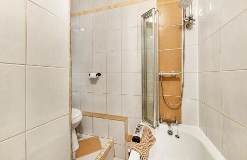 Modern 2-Bed, 1-Bath House in Nottingham - Foto 14