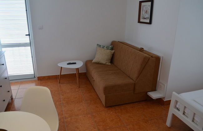 Casablanca Apartments - Photo 17