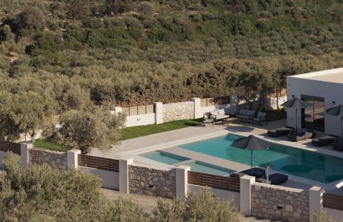 CaMa Villa, Pool, Landmark Views & Iconic Design, By ThinkVilla - Foto 28