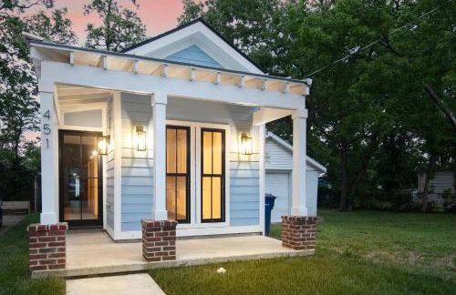 Quaint Cottage in DTown Lex, 15 mins to Horse Park - Photo 15