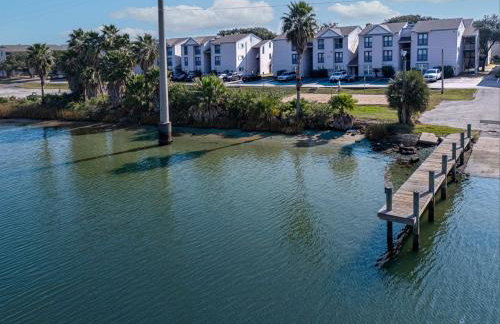 Island Escape: Stylish Coastal Comfort - Foto 14