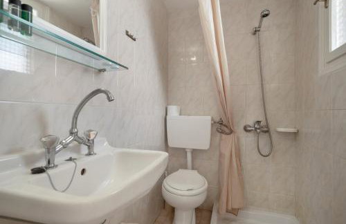 Captain's Dion Apartments - Photo 37