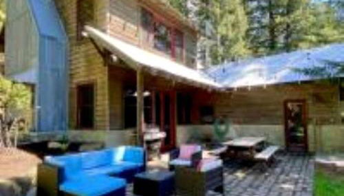 Immaculate Cabin Rental with a Hot Tub next to Lake Pend Oreille in Bonner County, Idaho - Foto 1