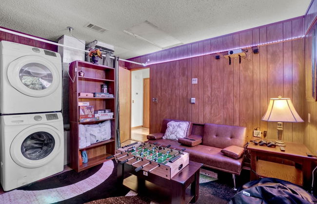 Uhost AI 4BR Retreat Hot Tub Firepit - Foto 14