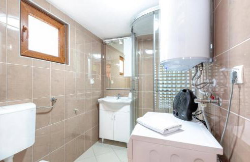 Nice Home In Gospic With Sauna - Photo 40