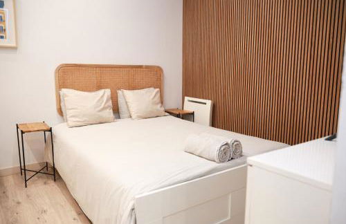 Cozy near the Barcelona Camp Nou Stadium - Photo 10