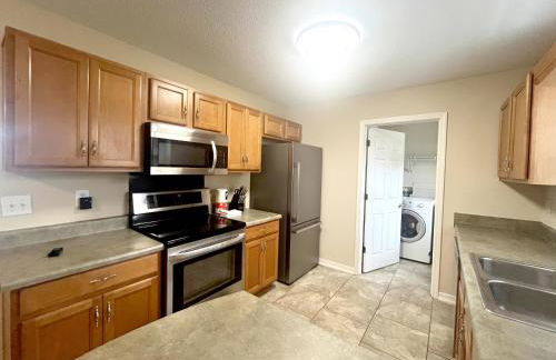 Entire home in Foley, Alabama, United States - Foto 30