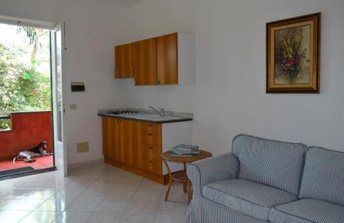 IL GIARDINO SELVATICO DI SUCCELLARIO - APARTMENTS - Foto 15