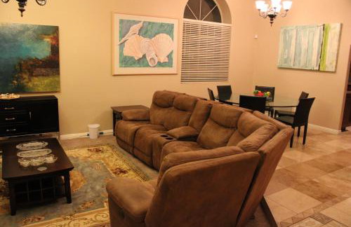 Arts, Fenced Private Pool, Fire World - Foto 40