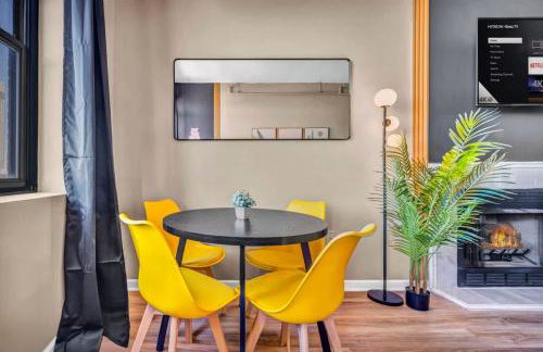 Colorful 2Bed Apt Heart of Downtown Lake Views - Foto 7