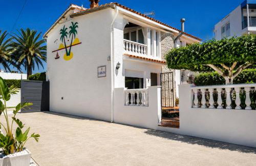 A H Rentals Villa Carolina - Photo 1