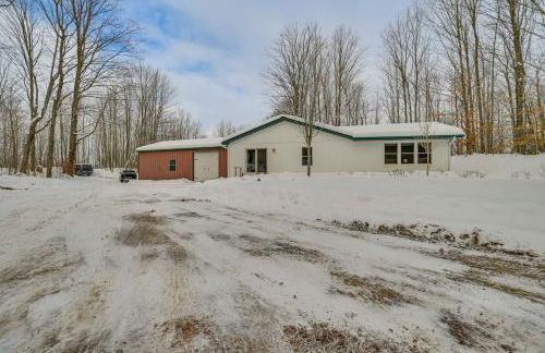 22 Mi to Boyne Mountain Home with Fire Pit! - Foto 23