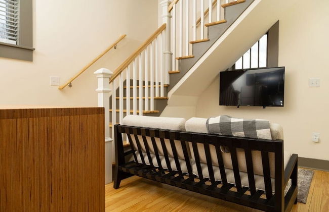 Luxury Multi-unit Historic Building Near Downtown - Foto 8