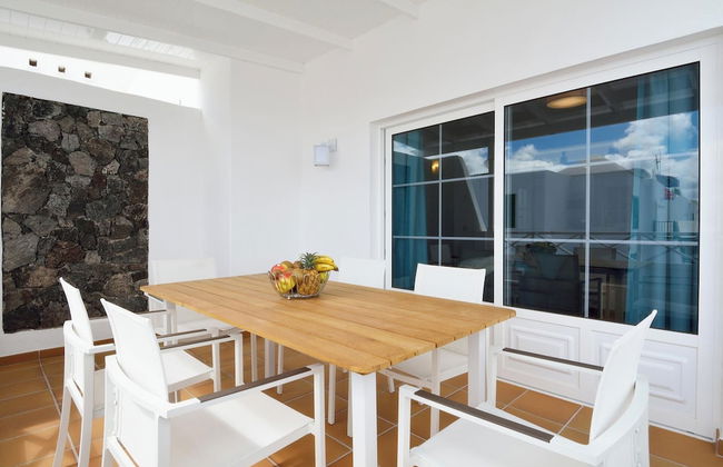 3bed Villa- Pool, Outdoor Dining Terrace, Sea View - Photo 26