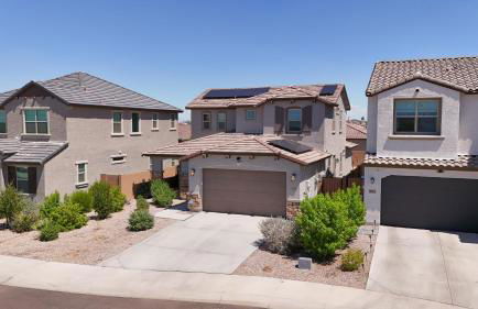 Modern Desert Home-Great for families & groups, near golf, hiking, and city fun, Private in-law suite with own entrance also available separately - Foto 48