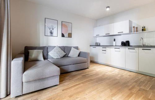 Schoenhouse Berlin City Street - Foto 54