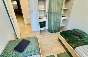 Confortable T4 Équipé à Roubaix - 200m Métro - Foto 6