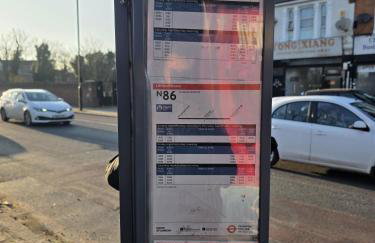 Spacious 3-Bedroom Apartment Near Stratford, 1 Minute From Train Station - Foto 26