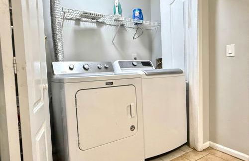 NEW 2b2b ENTIRE TOWNHOUSE PLACE COZY and QUIET SP1271 - Foto 16