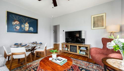 King Bed, Near DT and Best Restaurants, Pets OK! - Foto 5