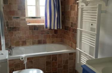 FERME Rénovée 300m de la Mer POINTE DU RAZ jusqu'à 9 Couchages LOCATION 7 jours du Samedi au Samedi minimum - Foto 25