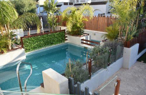 APART TURISTICOS MARINE REST LA MANGA MAR MENOR piscinas privadas - Foto 74