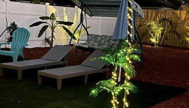 Tropical House - Photo 3, Garden, sunbed, Garden view