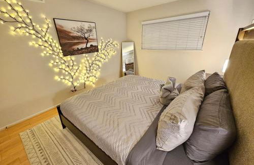 La Jolla Gem with Ocean View - 11 Beds, Hot Tub, Karaoke & Game Den - Foto 53