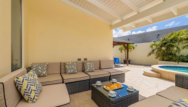 Newly Renovated 4BR 4BA Private Pool Eagle Beach - Foto 2, Habitación